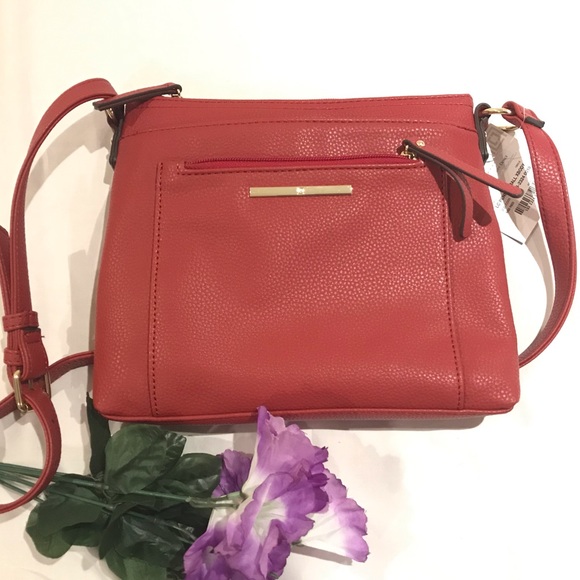 Liz Claiborne Handbags - Liz Claiborne Red Crossbody Purse NWT